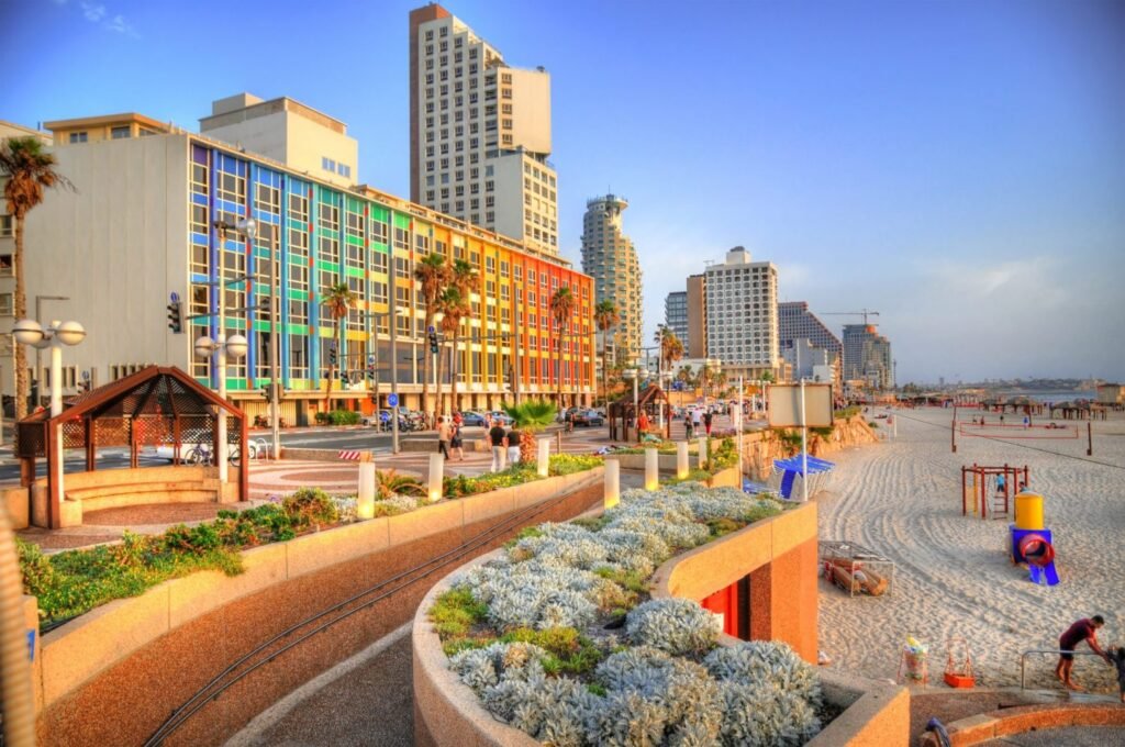 buy cannabis in Tel Aviv (2026)